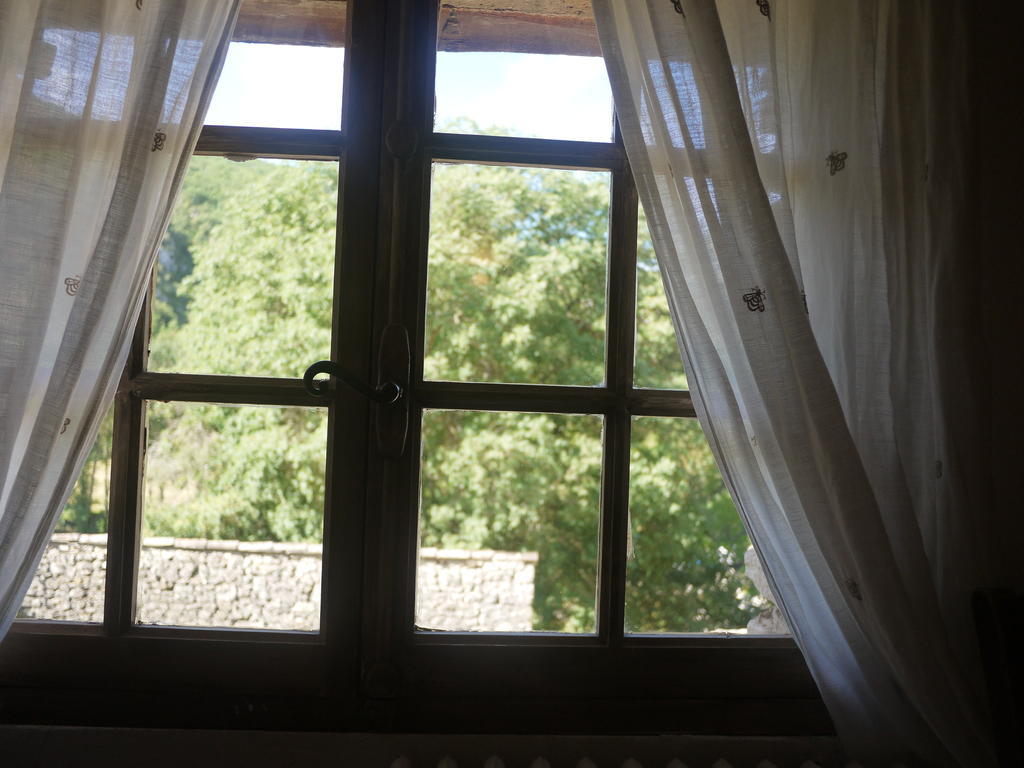 Auberge Des Seguins Buoux 部屋 写真