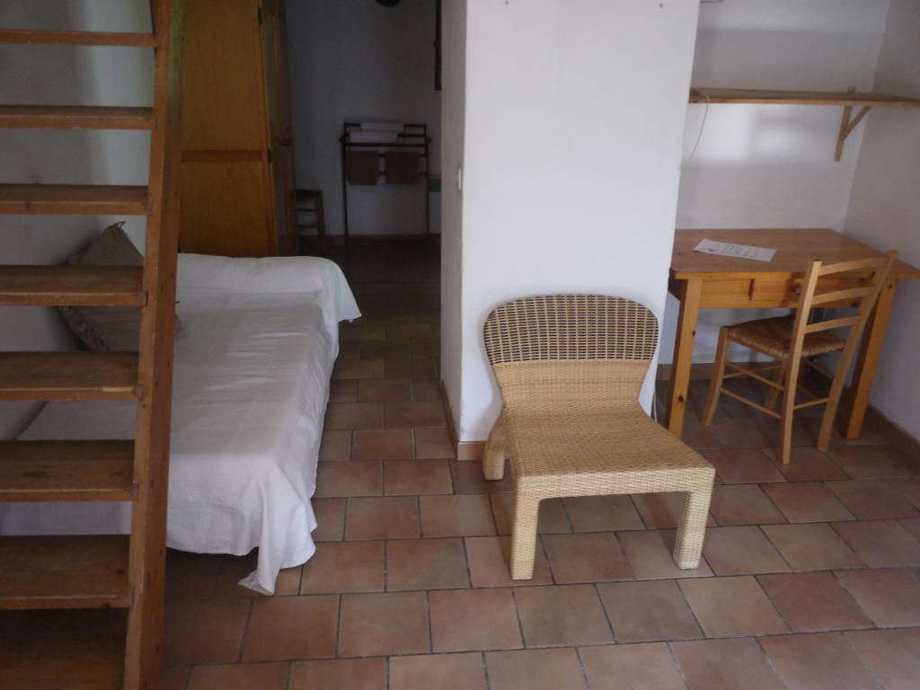 Auberge Des Seguins Buoux 部屋 写真
