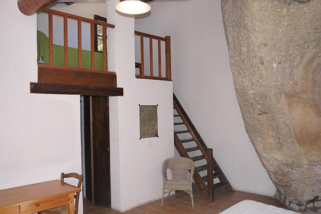 Auberge Des Seguins Buoux 部屋 写真