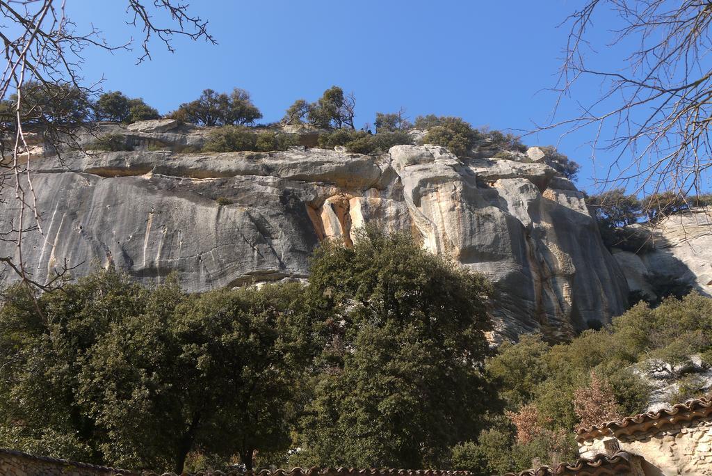 Auberge Des Seguins Buoux エクステリア 写真