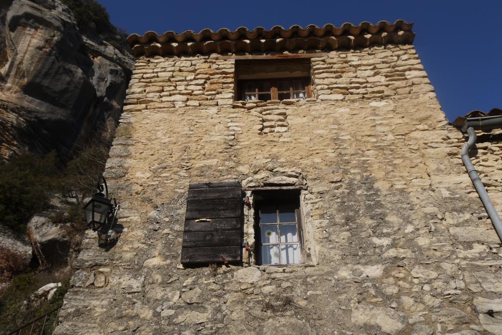 Auberge Des Seguins Buoux エクステリア 写真